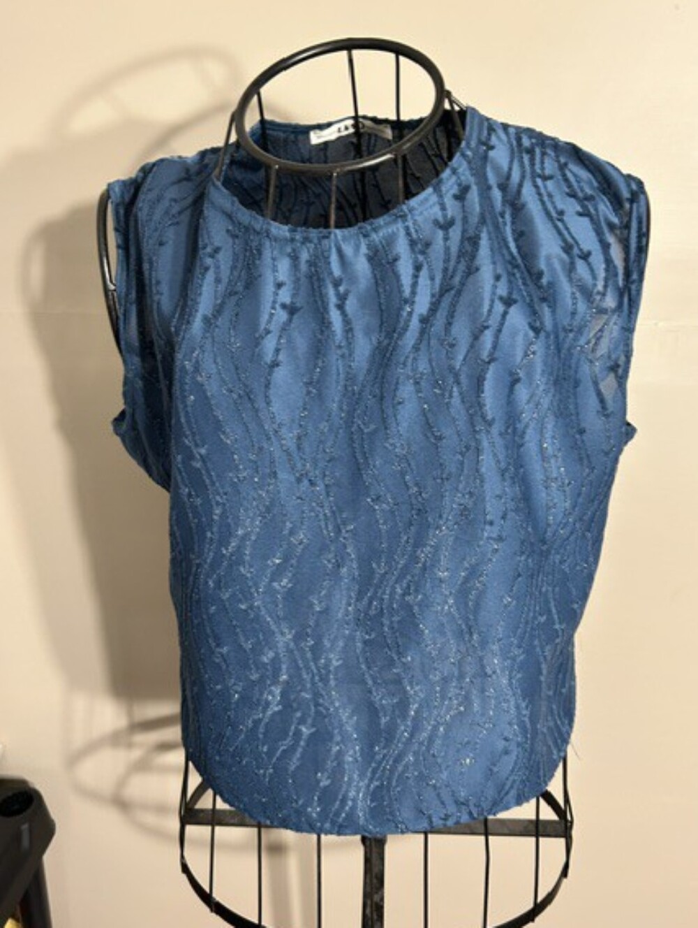 size medium casual dress shirt womens tank top sheer blue bling